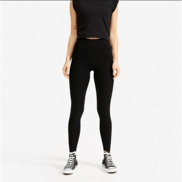 Everlane Womens ReNew Performance Leggings Medium Black NWT - Picture 1 of 8